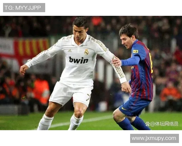 现役足坛最强球星是谁 谁能称霸世界足坛的巅峰位置