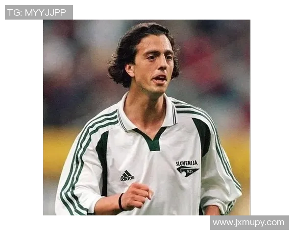 全新足球新星高清壁纸，展现未来足坛巨星风采