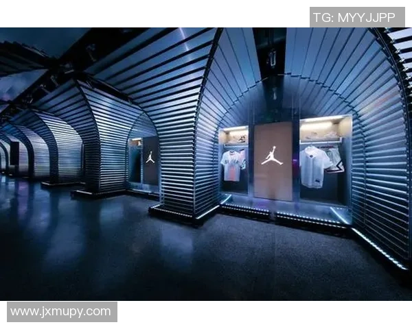 NFL球星短袖足球装备新趋势 引领运动时尚与功能性结合的潮流